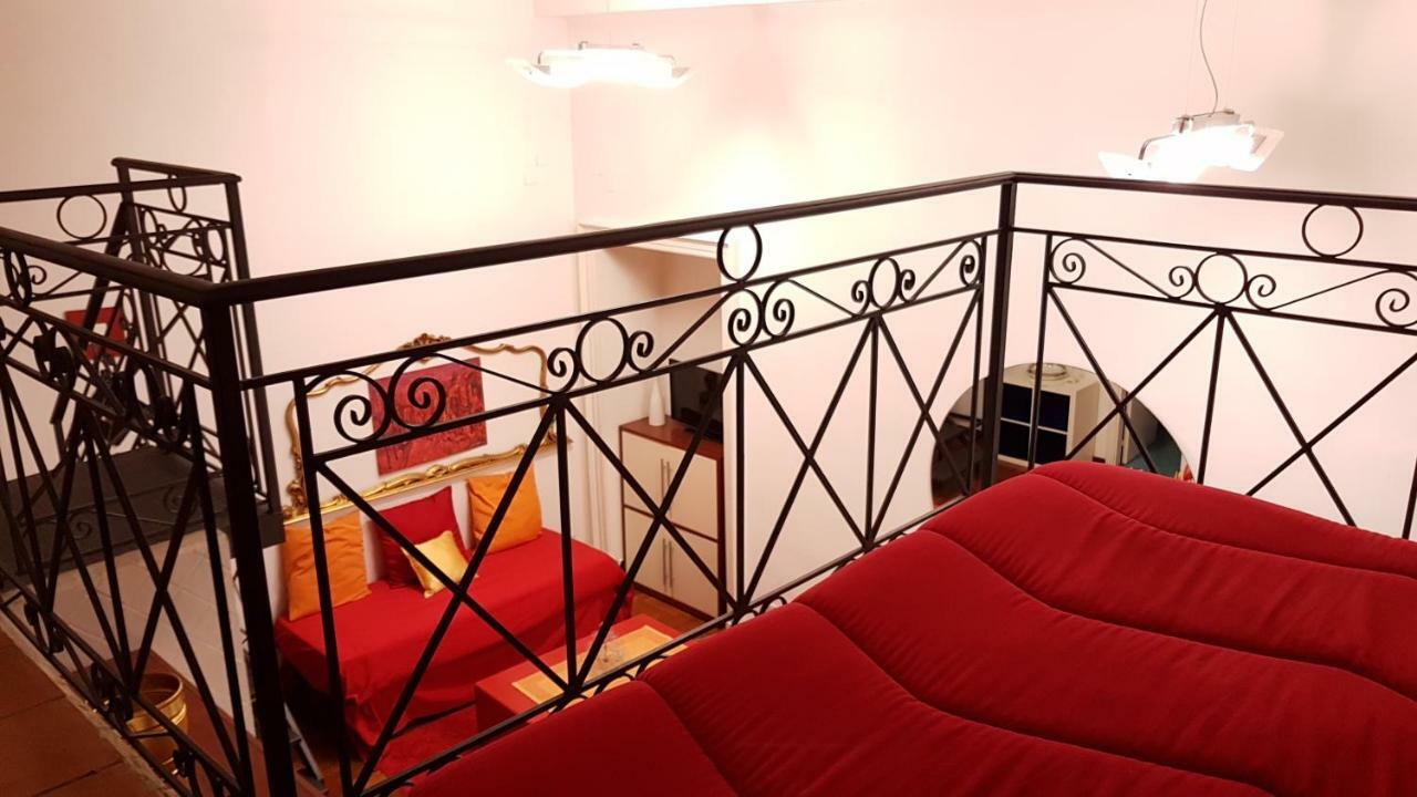 Hotel Il Salotto Di Nonna Cornelia 2 Neapel Exterior foto